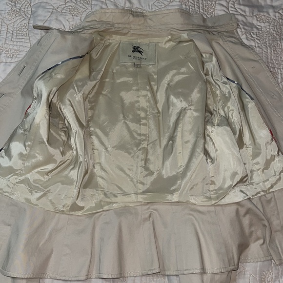 Burberry Blazer - Picture 4 of 6